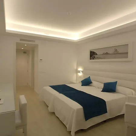 Hotel Argos Ibiza 4*